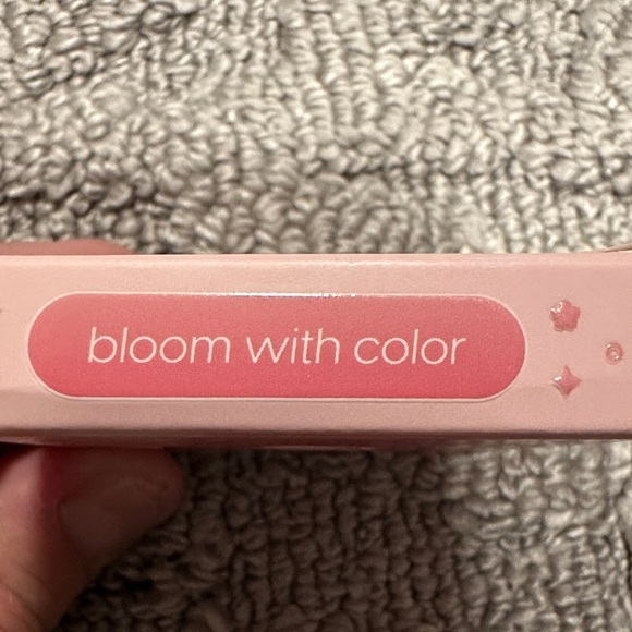 3/$15 🌼 Kara Beauty Flora Flush Hydrating Lip & Cheek Balm - Pink - Picture 3 of 5